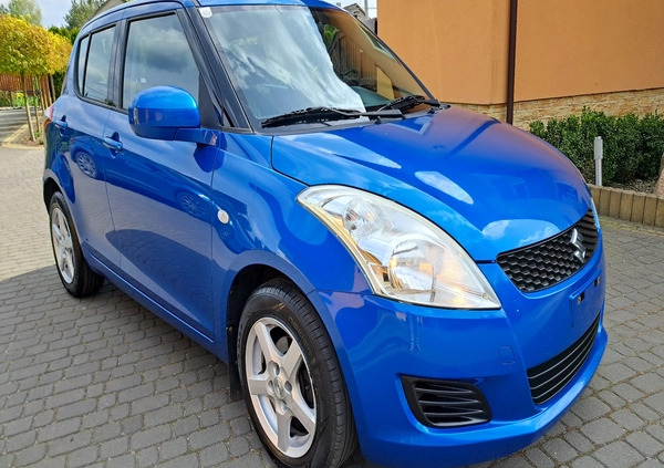 Suzuki Swift cena 18900 przebieg: 143000, rok produkcji 2011 z Pilica małe 79